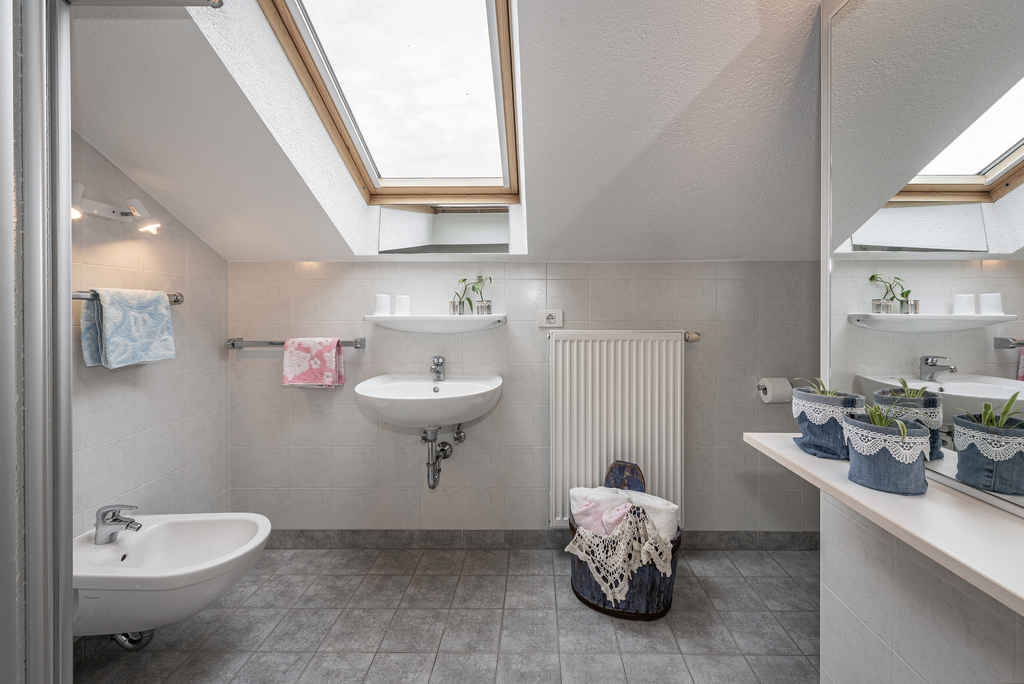 Luftiger Winkel Balkon